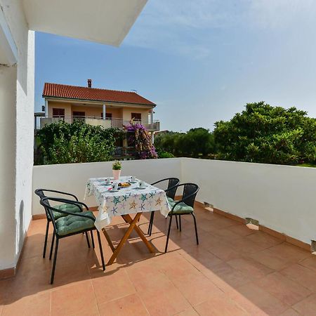 Apartments Citrus Туран Екстериор снимка