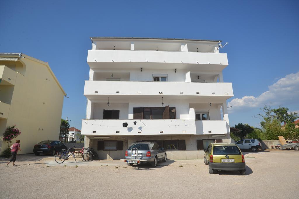 Apartments Citrus Туран Екстериор снимка