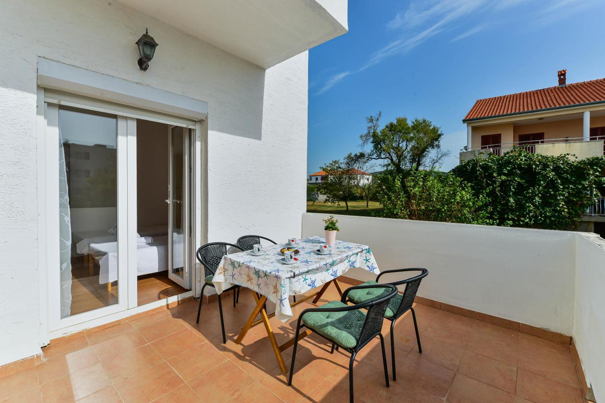 Apartments Citrus Туран Екстериор снимка