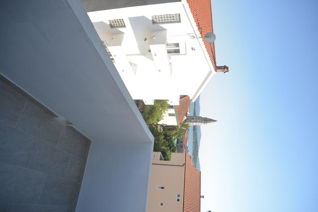 Apartments Citrus Туран Екстериор снимка
