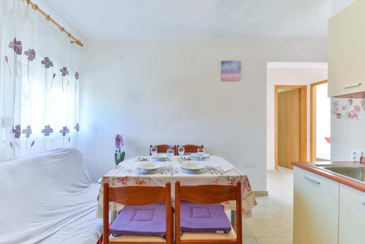 Apartments Citrus Туран Екстериор снимка