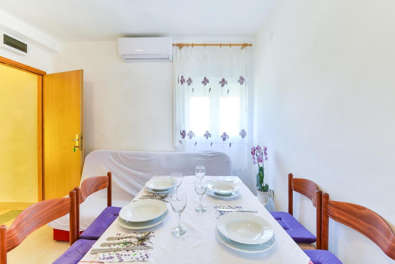 Apartments Citrus Туран Екстериор снимка