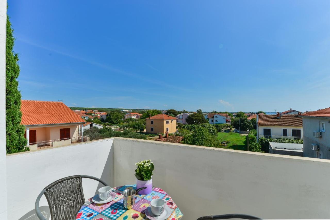 Apartments Citrus Туран Екстериор снимка