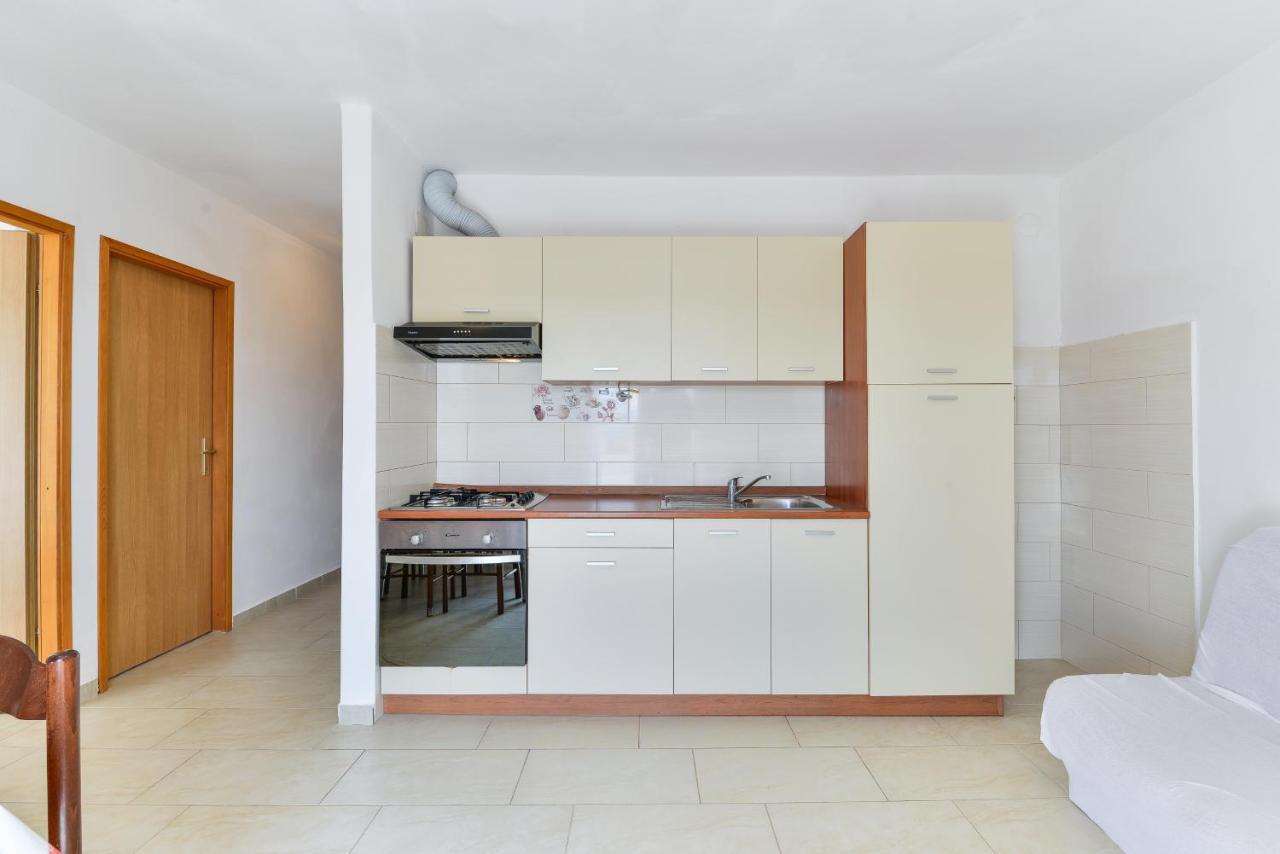 Apartments Citrus Туран Екстериор снимка