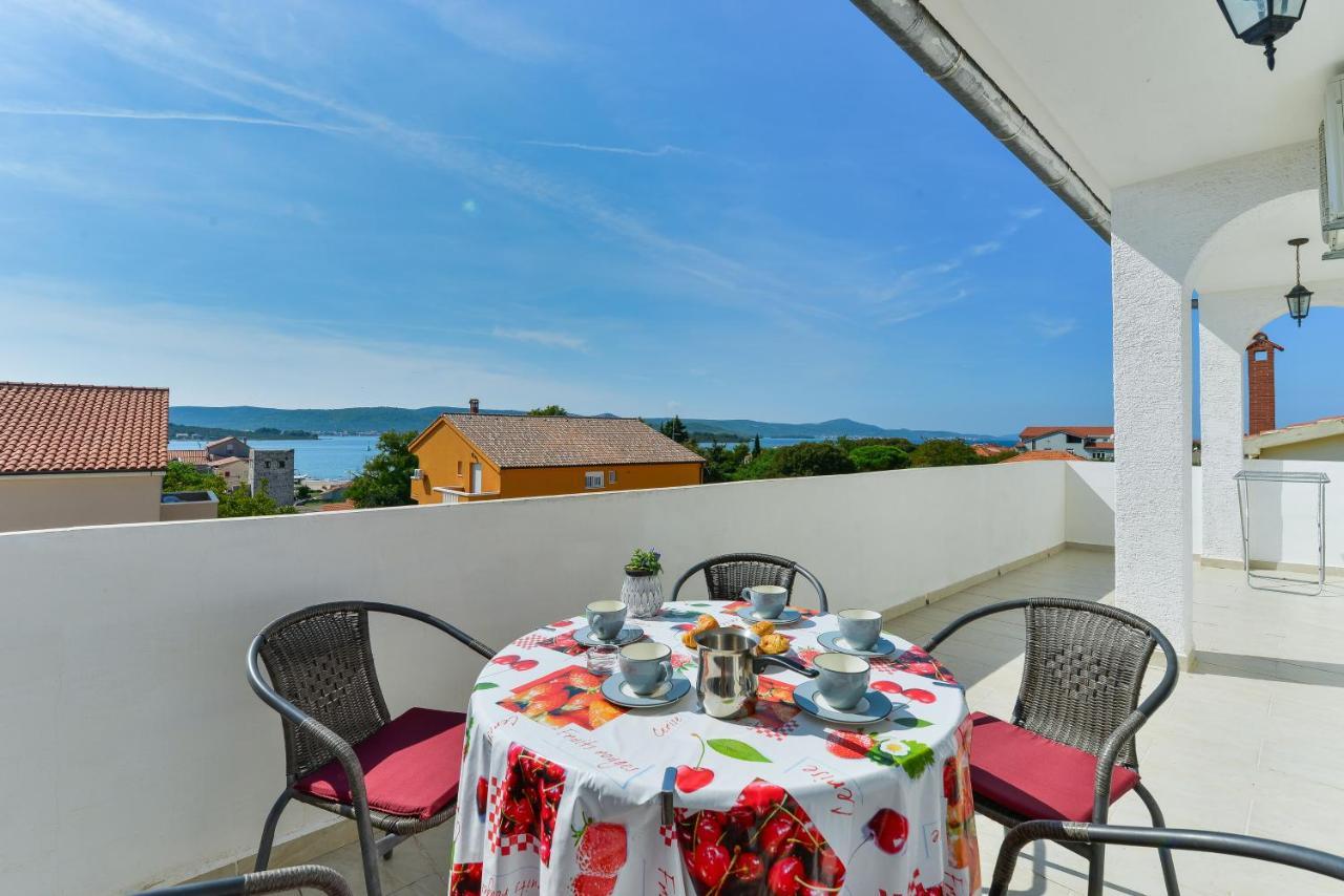 Apartments Citrus Туран Екстериор снимка