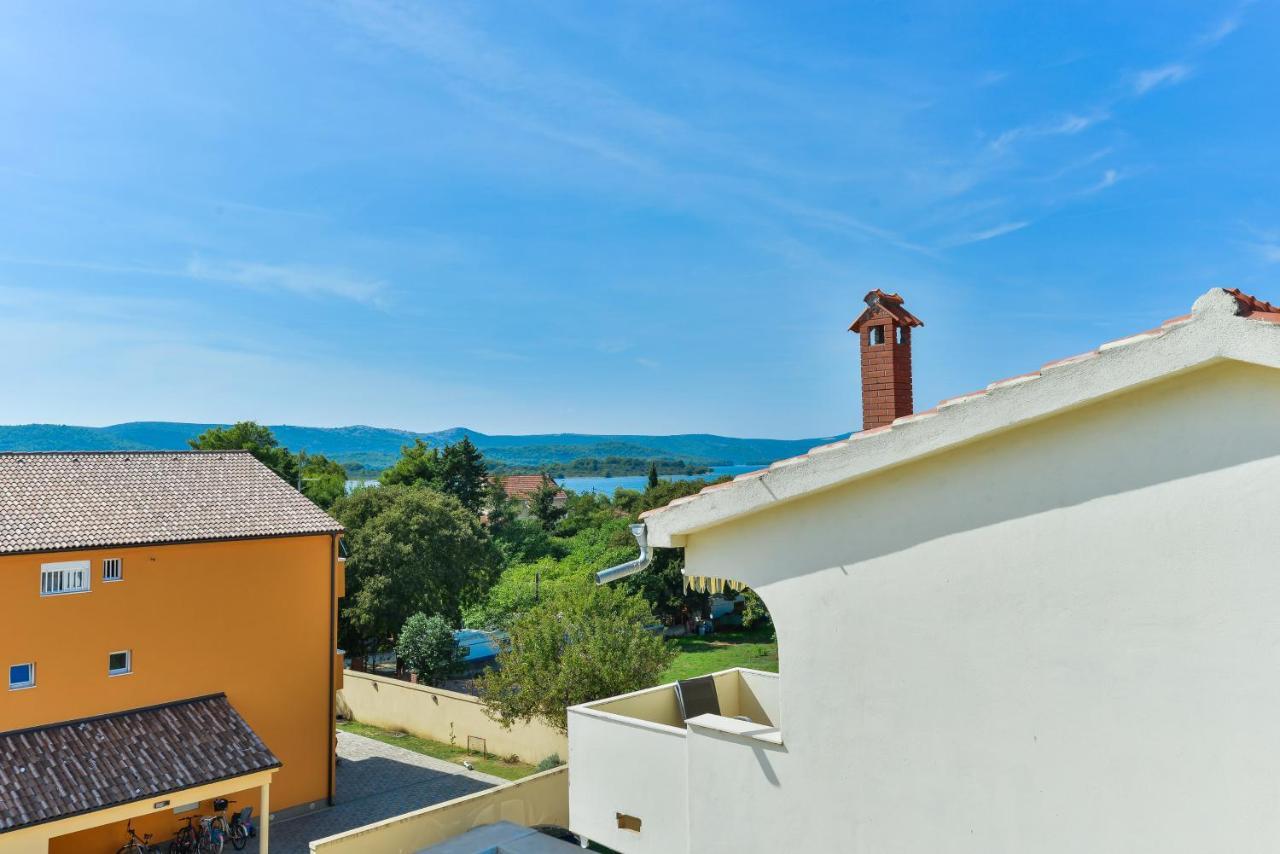 Apartments Citrus Туран Екстериор снимка