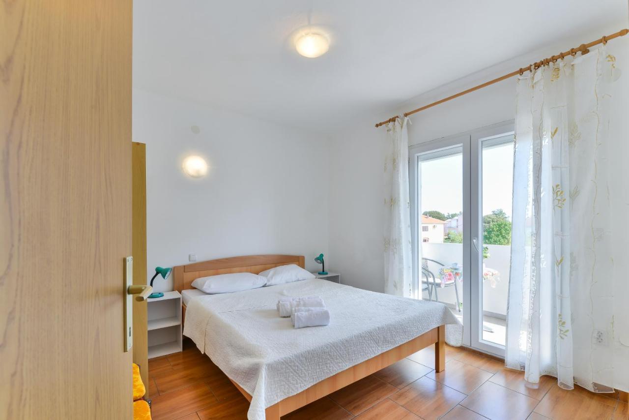 Apartments Citrus Туран Екстериор снимка