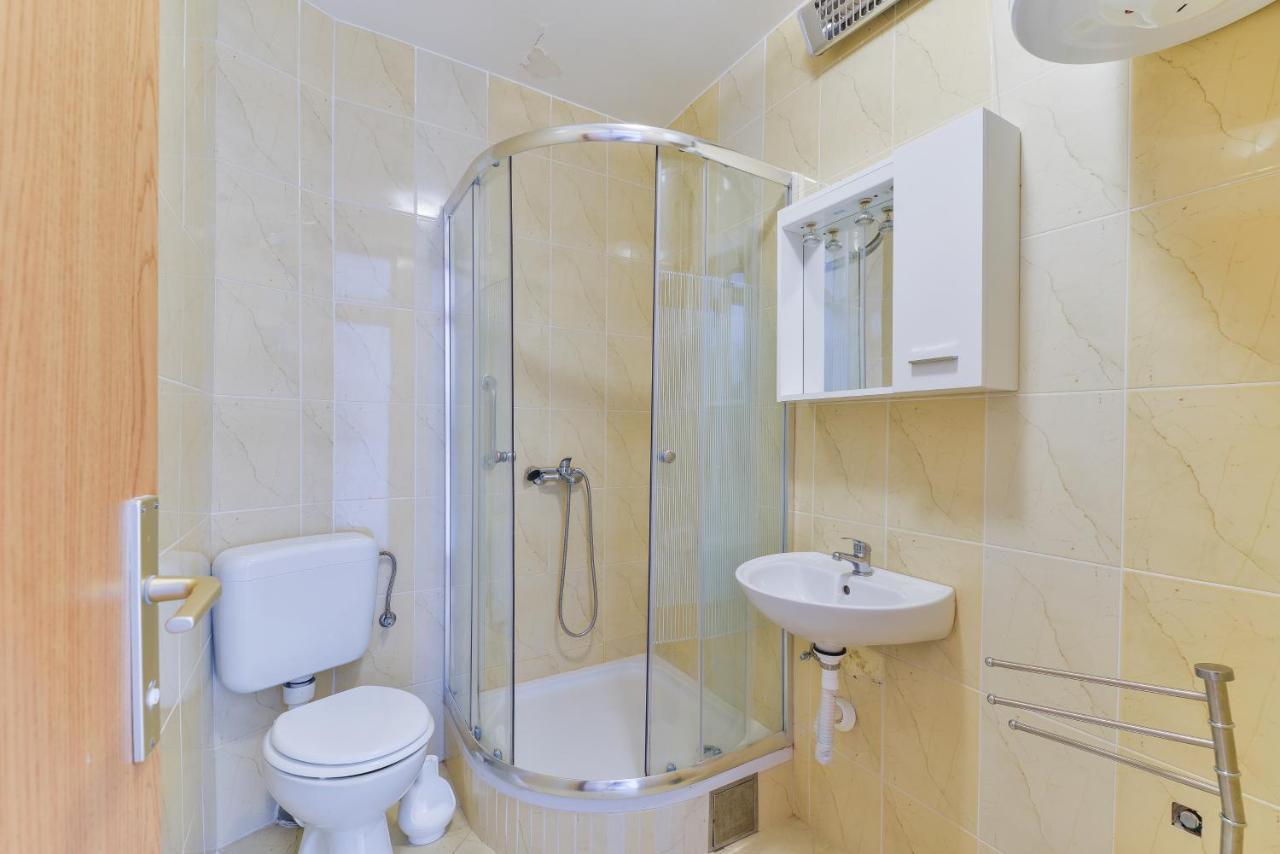 Apartments Citrus Туран Екстериор снимка